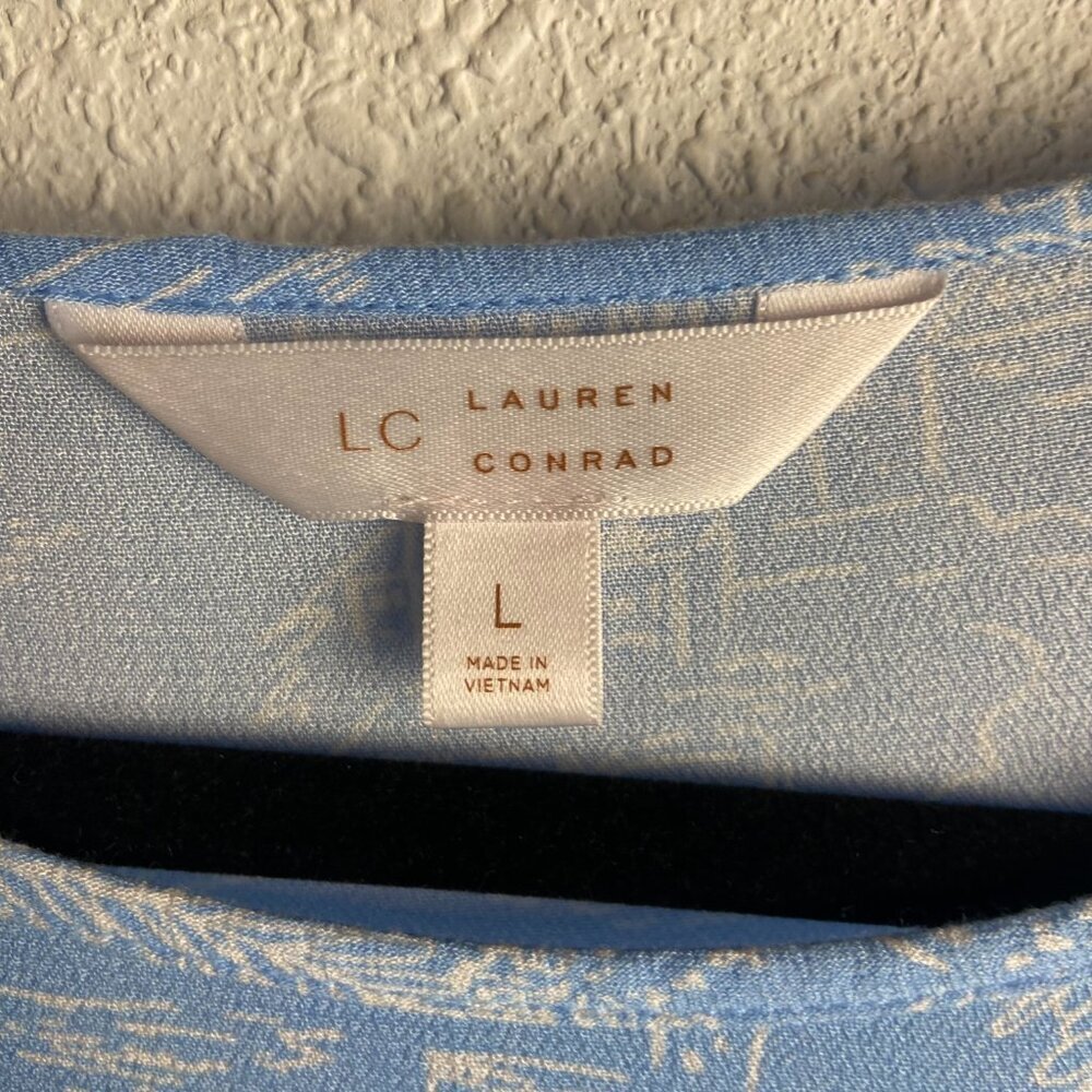 LC Lauren Conrad Size L Blue Short Sleeve Blouse Tie Top Costal Boat Print Beach - Picture 5 of 5